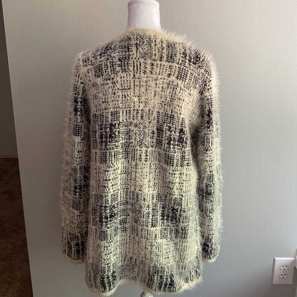 Cream & Dark Navy Open Faced Sweater - Picture 2 of 5